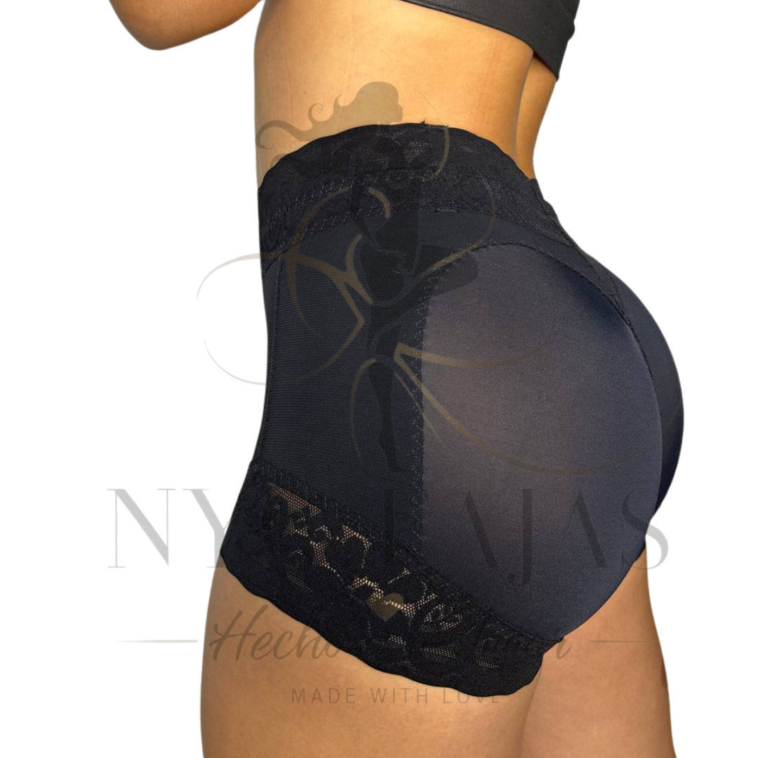 Panty Levanta Cola