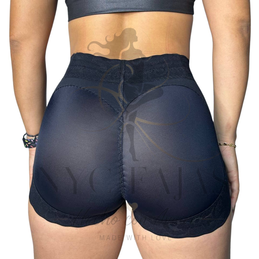 Panty Levanta Cola