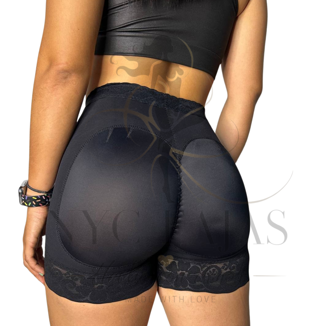 Short Levanta Cola