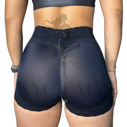 Panty Levanta Cola