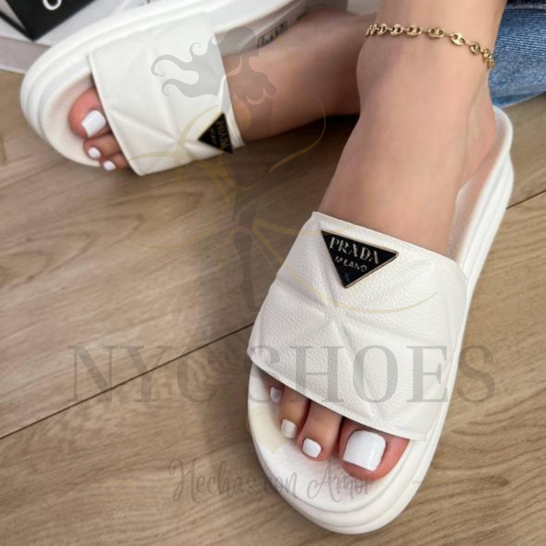 Sandalia Y37